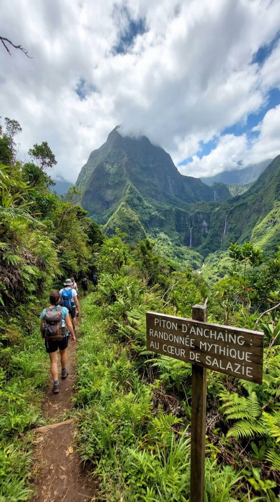 Piton d'Anchaing : randonnée mythique au cœur de Salazie